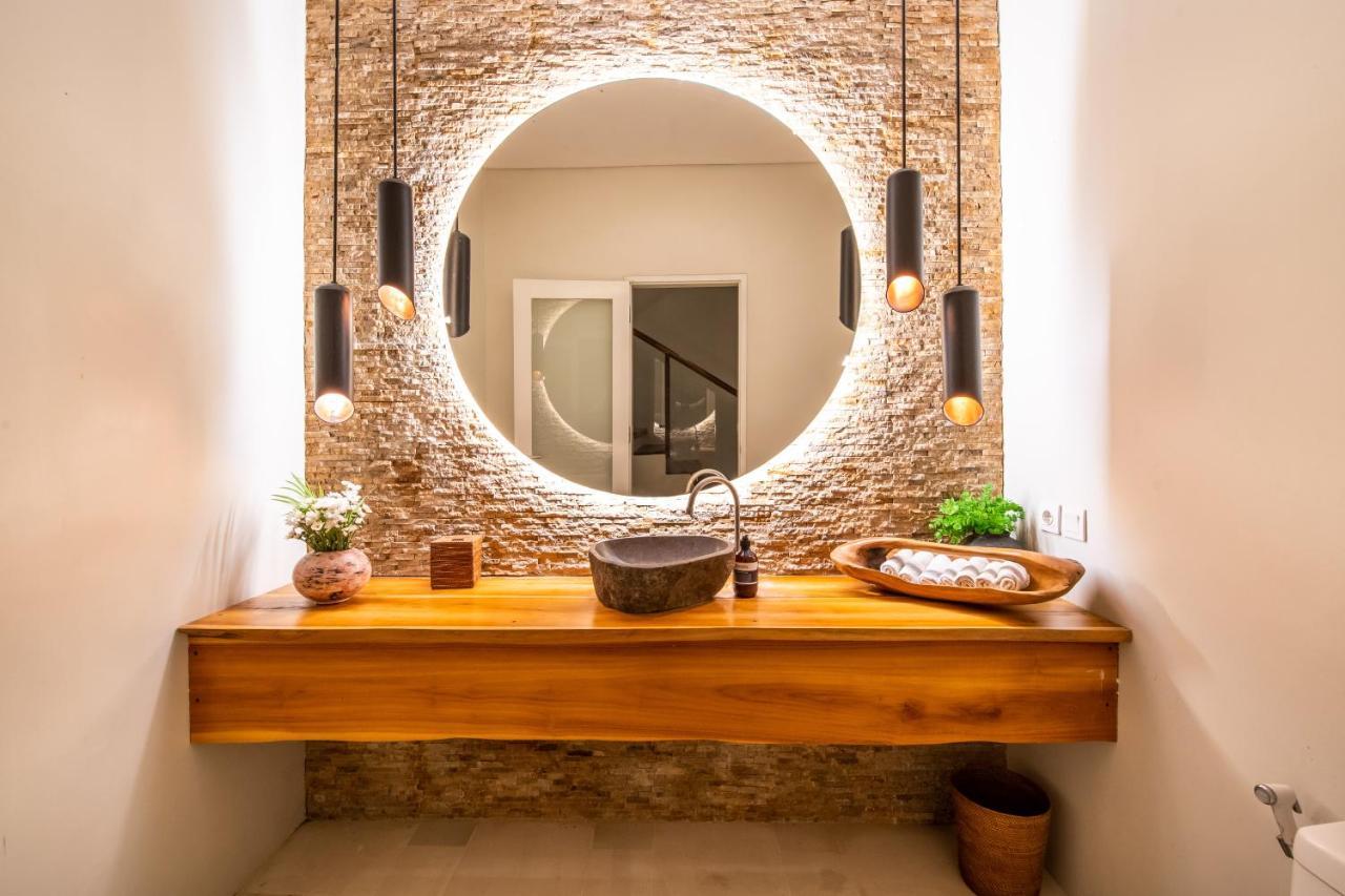 Villa Sunsara 4 - Enchanting 4Br Villa In A Great Location Canggu Exterior foto