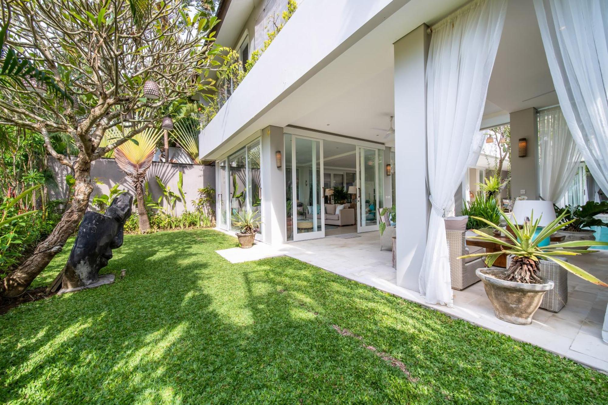 Villa Sunsara 4 - Enchanting 4Br Villa In A Great Location Canggu Exterior foto