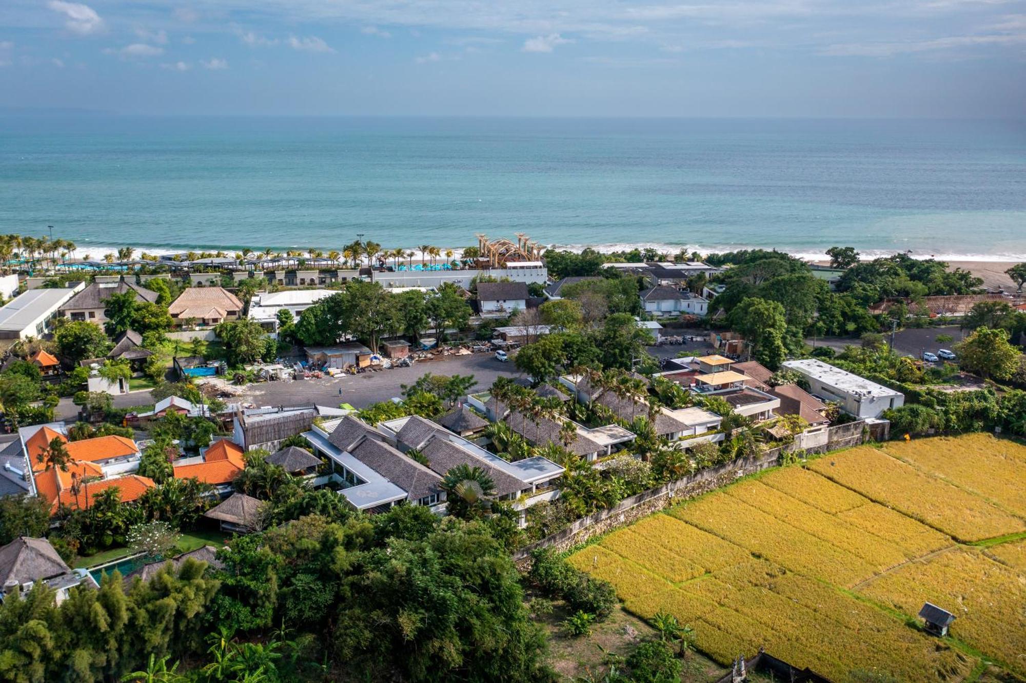 Villa Sunsara 4 - Enchanting 4Br Villa In A Great Location Canggu Exterior foto